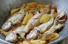 Cá hồng kho dứa ngon tuyệt