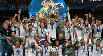 Mùa giải Champions League 2022-2023: tiền đạo Benzema không góp mặt trong đội hình CLB Real Madrid